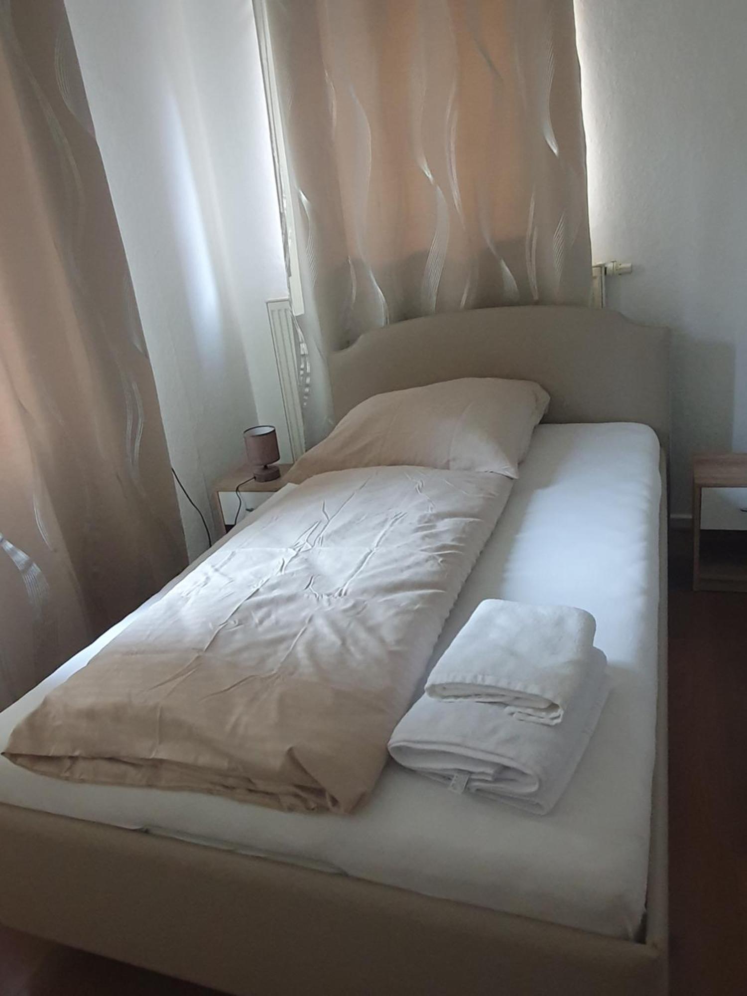 מיינץ Privatzimmer Im Schlesischen Viertel - Nahe Uniklinik מראה חיצוני תמונה